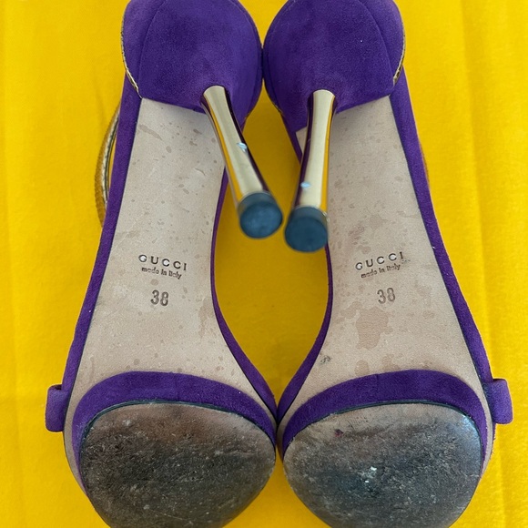 Gucci Purple Suede and Gold Python Sandals - Picture 12 of 12